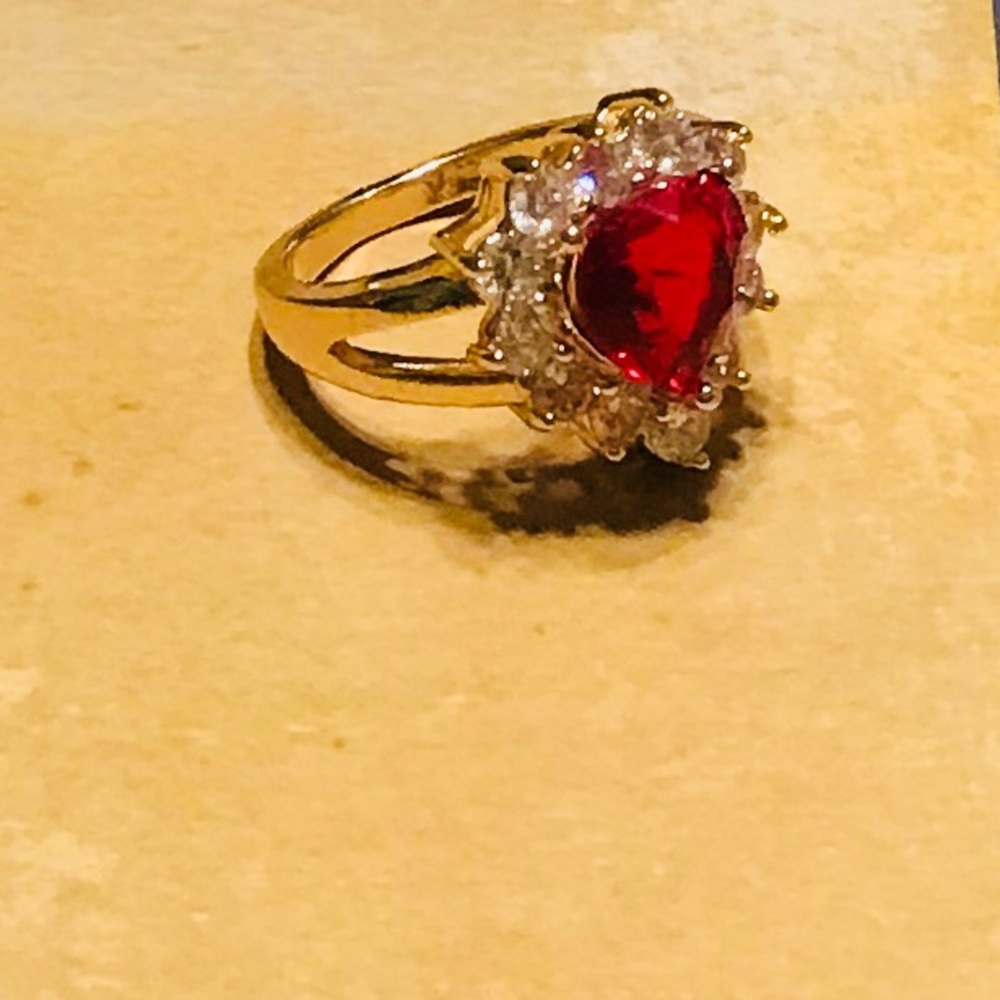 Heart Shape Garnet Gem 💎 Ring - Picture 2 of 6